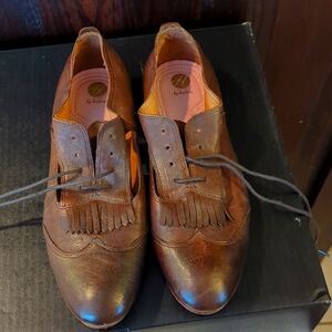 Hudson  Leather Oxfords Size 39 or size 9